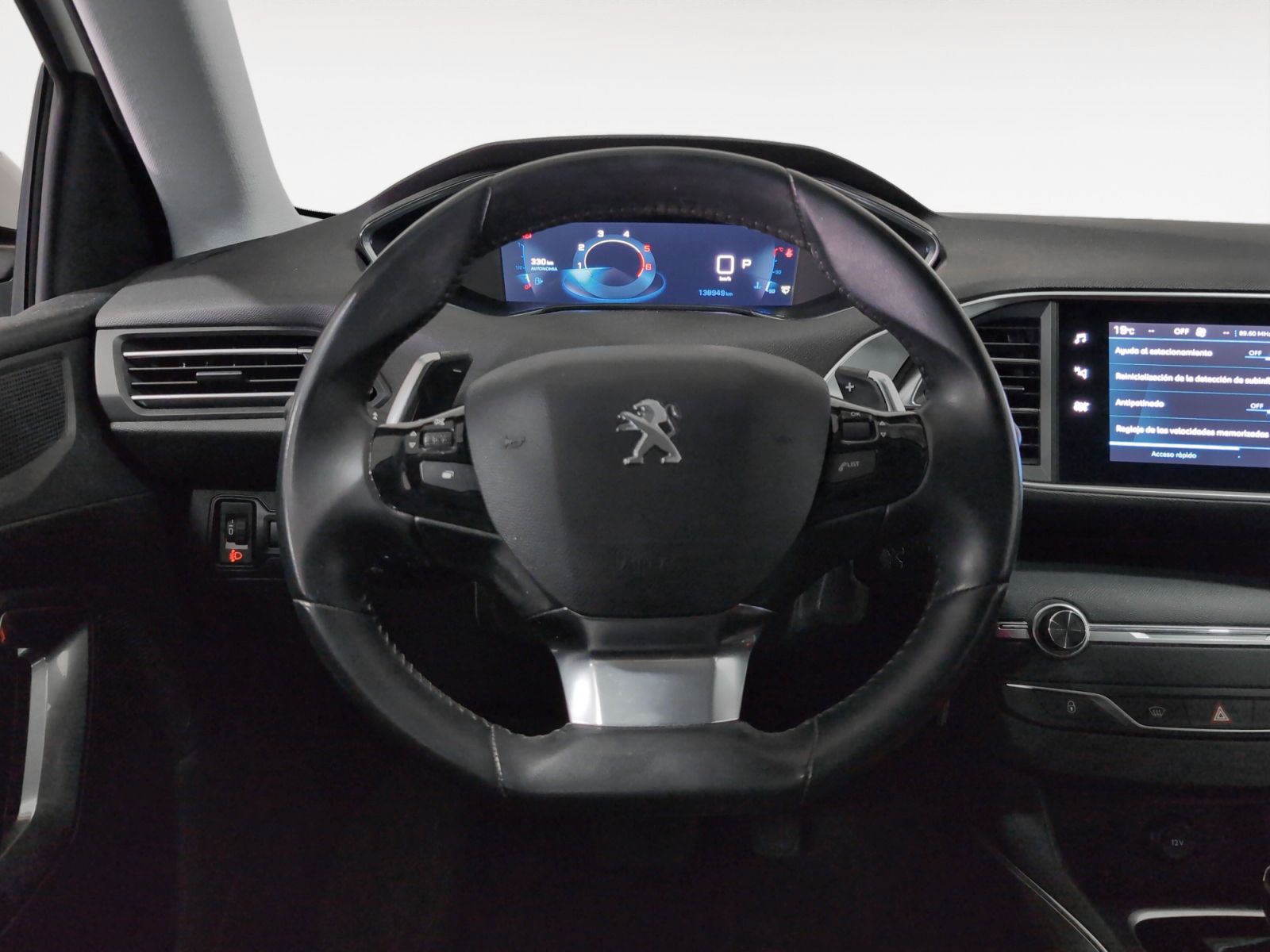 Peugeot 308 BlueHDi 130 Active Pack EAT8 - foto 10
