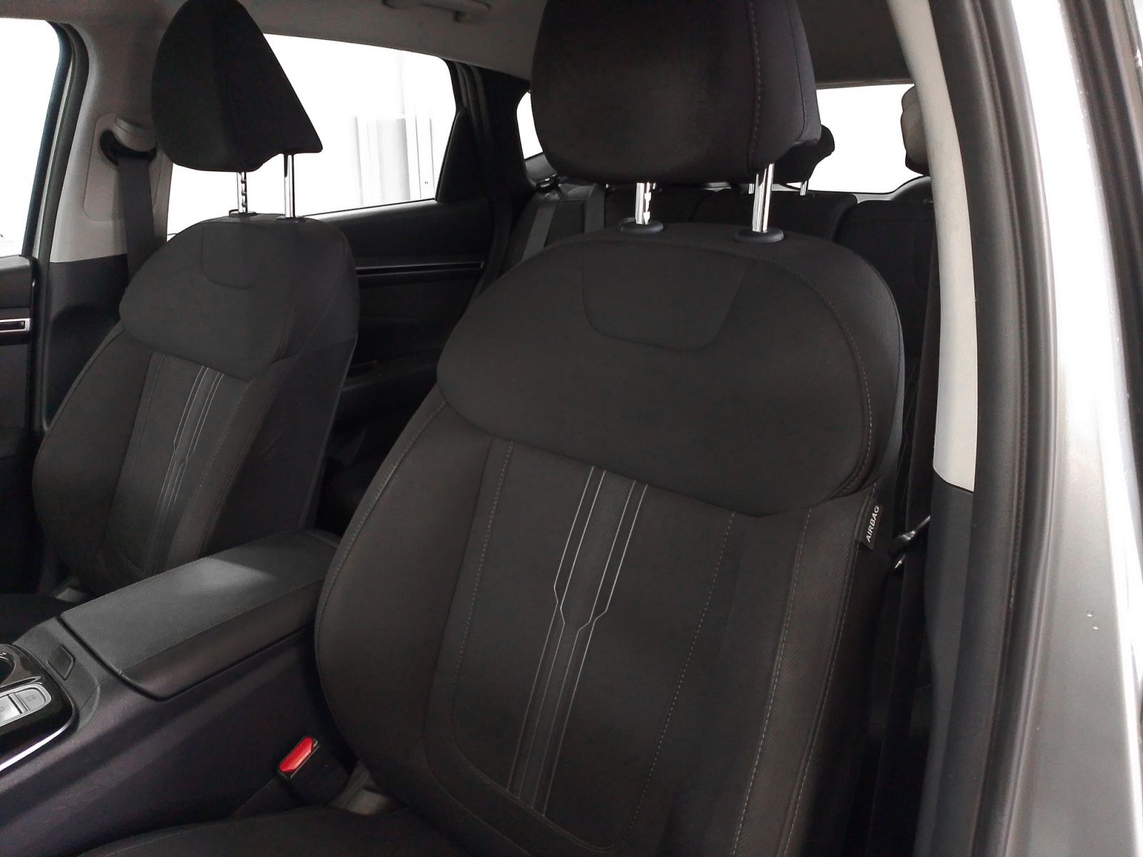 Hyundai Tucson 1.6 T-GDi HEV Maxx - foto 22