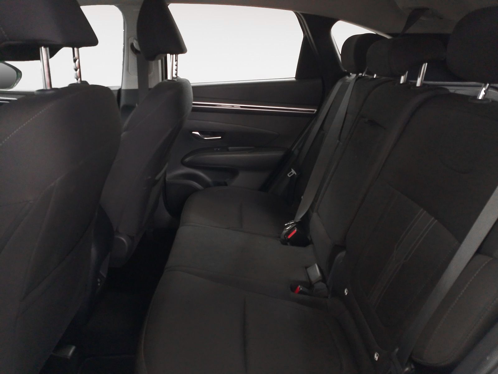 Hyundai Tucson 1.6 T-GDi HEV Maxx - foto 12