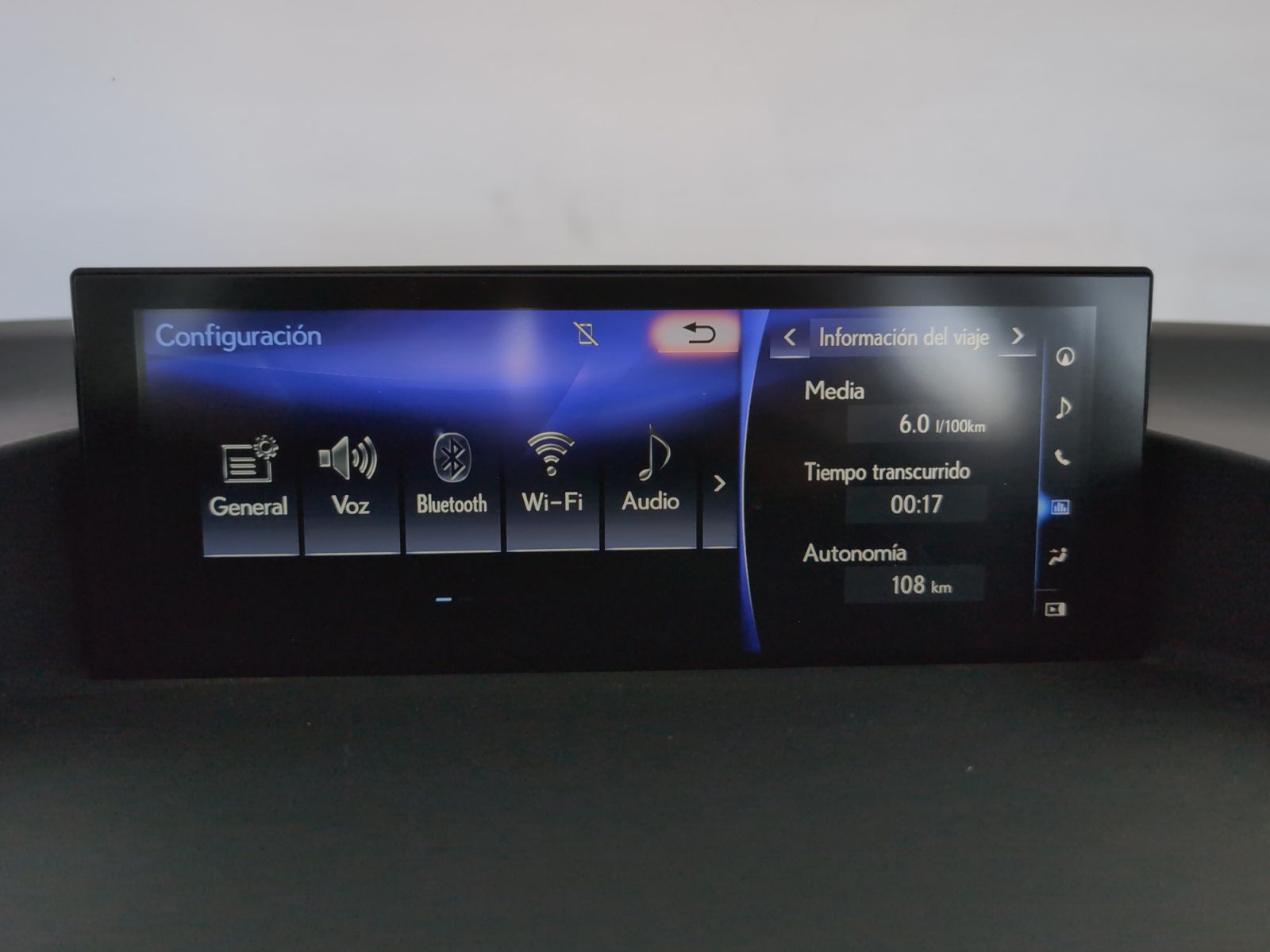Lexus CT 200h Luxury - foto 18