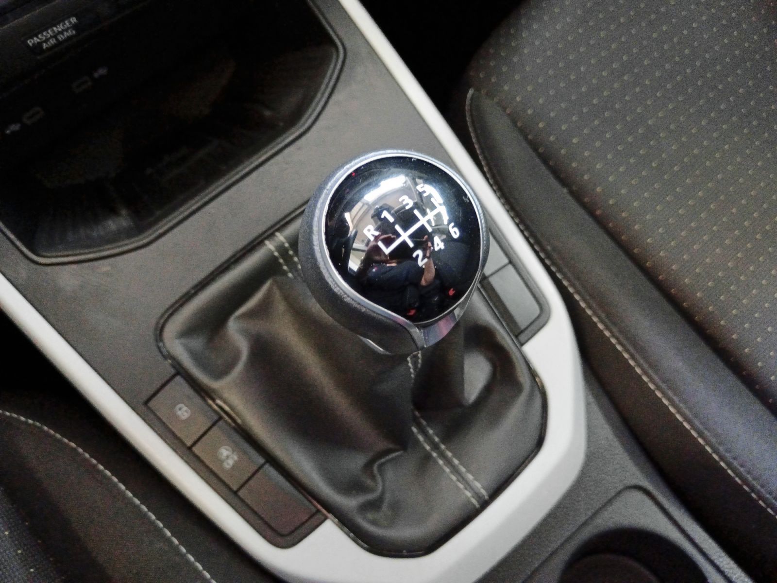 SEAT Arona 1.0 TSI Style - foto 14