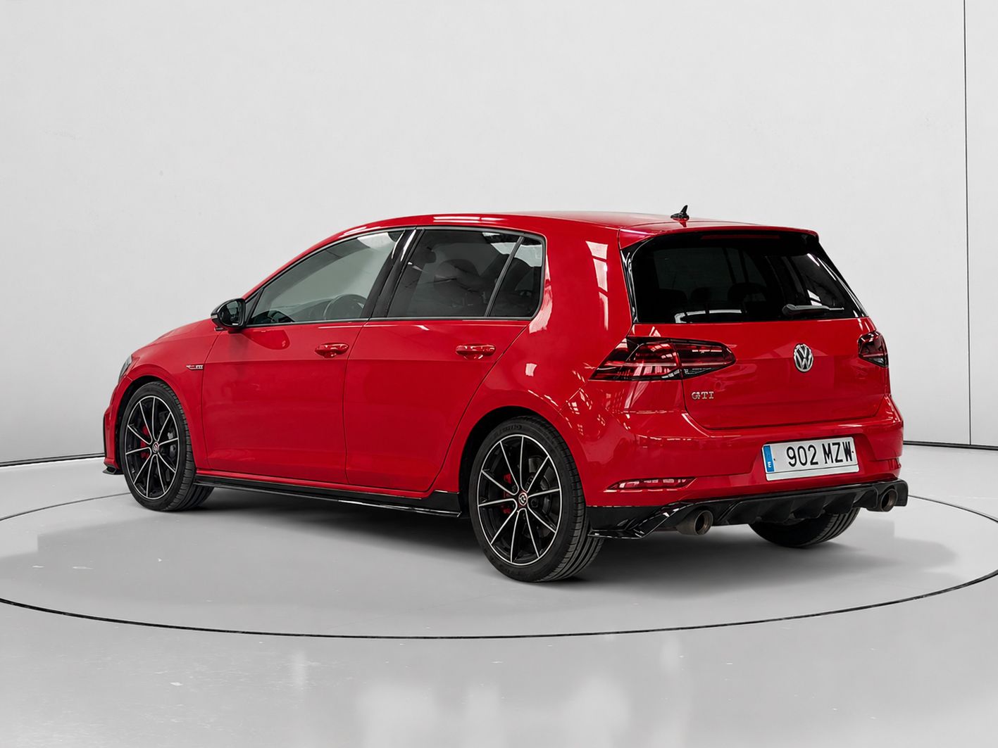 Volkswagen Golf GTI TCR 2.0 TSI DSG - foto 5