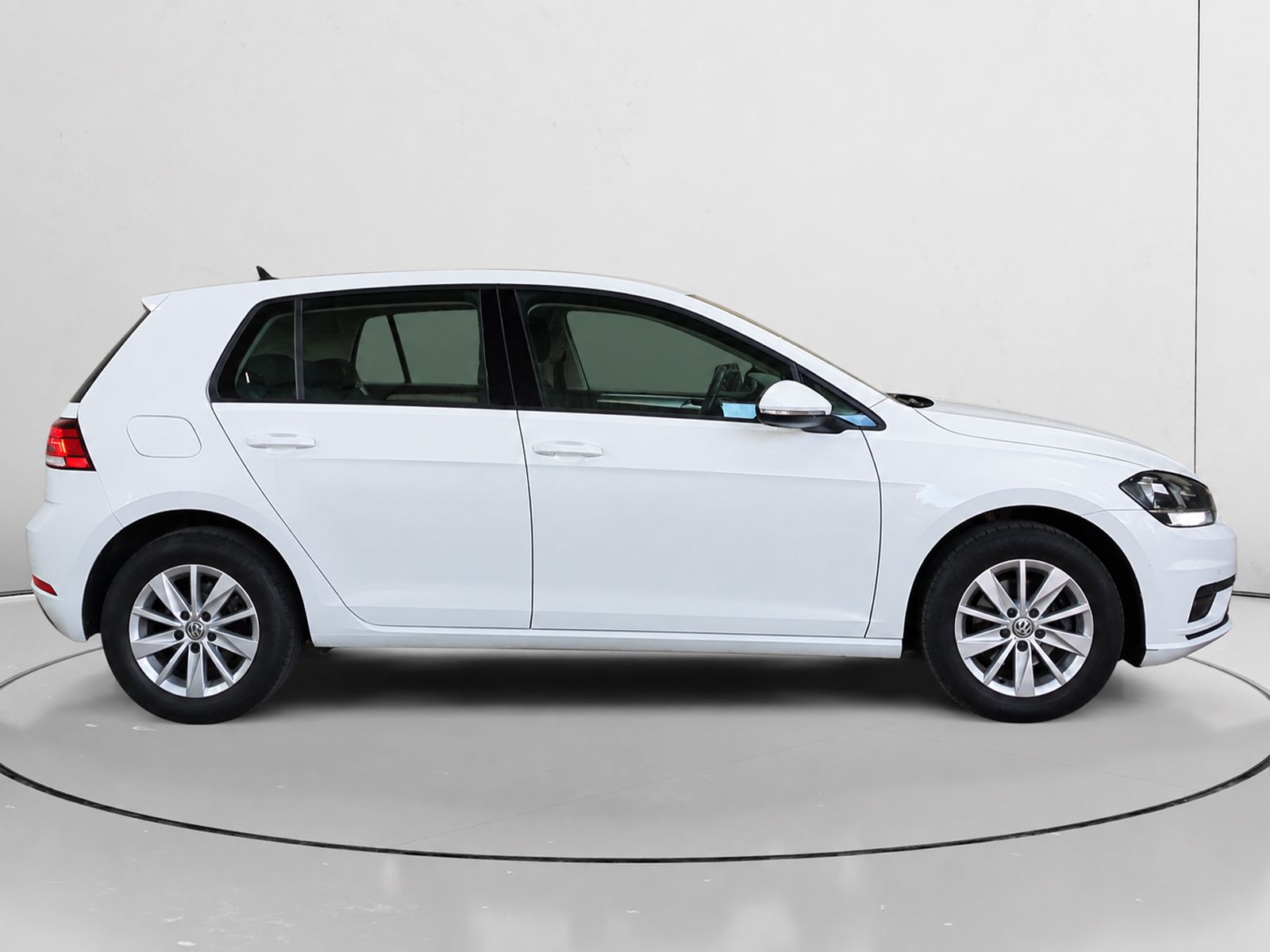 Volkswagen Golf Ready2Go 1.0 TSI - foto 2