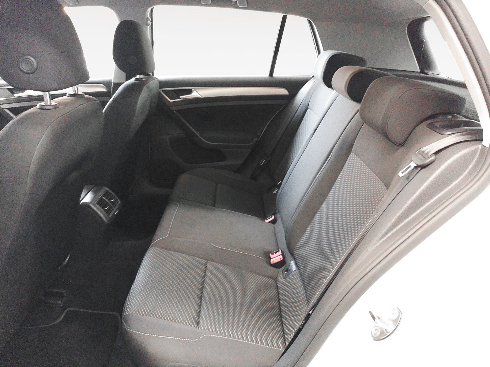 Volkswagen Golf Ready2Go 1.0 TSI - foto 12