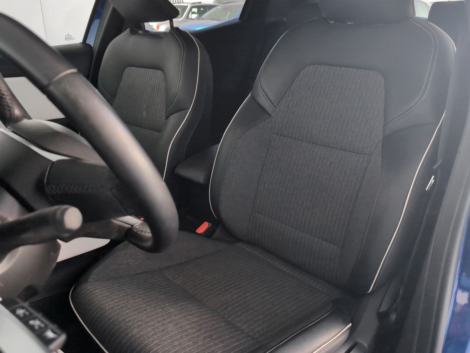 Renault Clio Techno TCe - foto 23