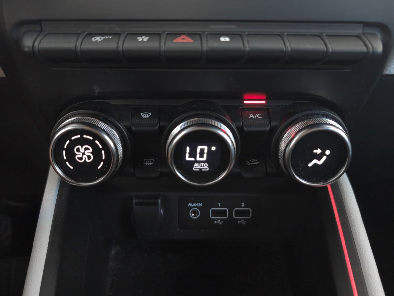 Renault Clio Techno TCe - foto 22