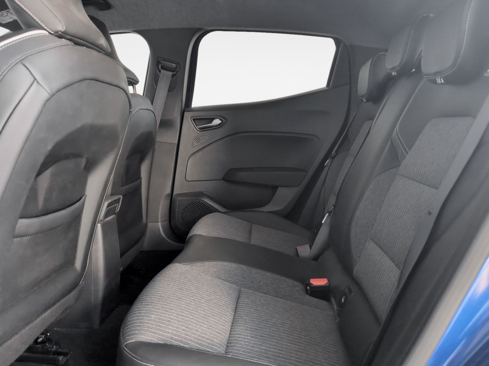 Renault Clio Techno TCe - foto 12