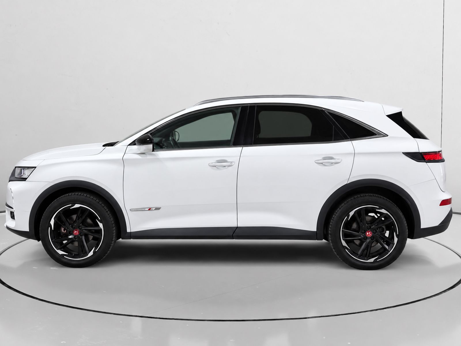 DS DS 7 Crossback PureTech 180 Performance Line - foto 6