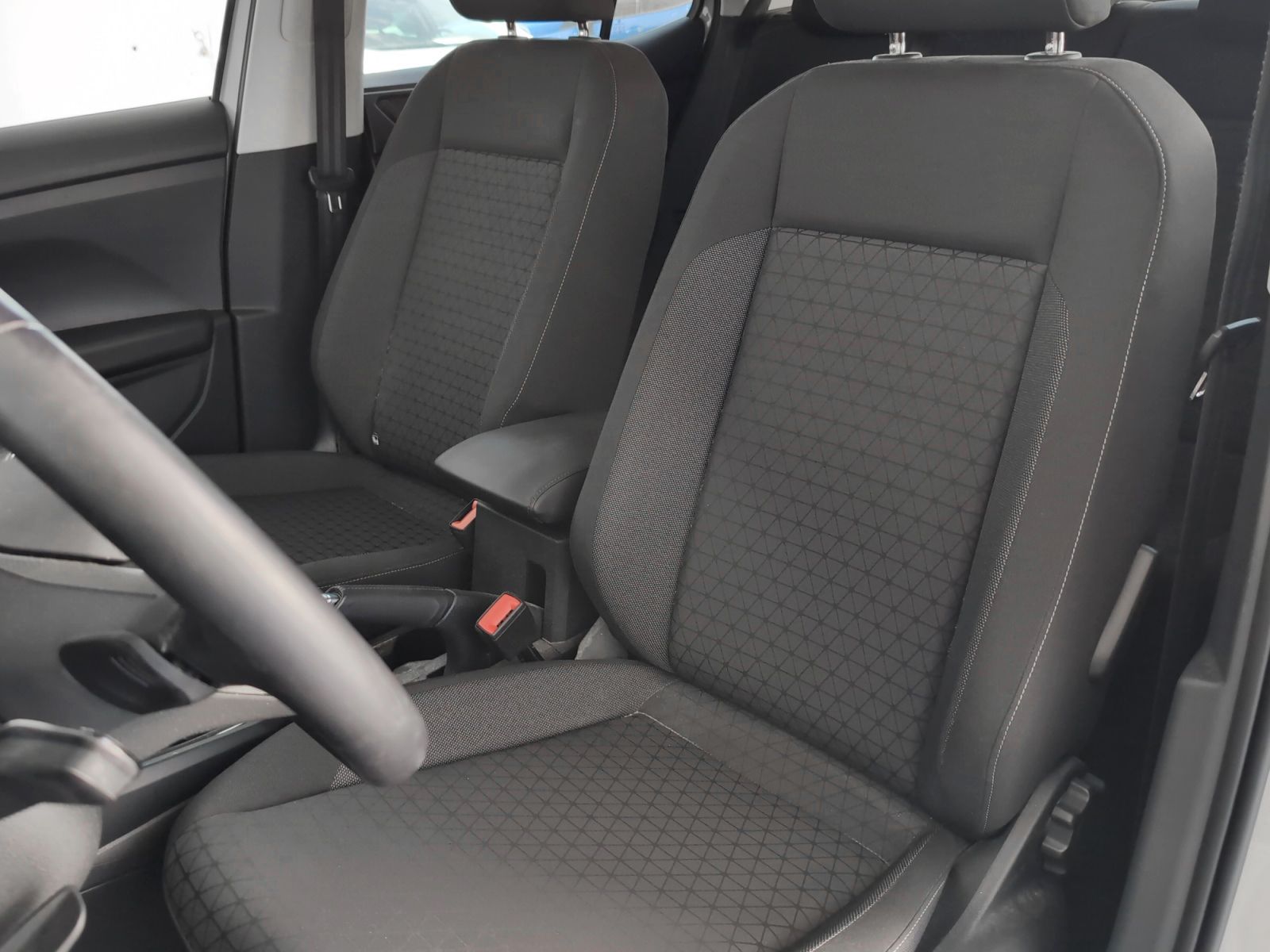 Volkswagen T-Cross Advance 1.0 TSI DSG - foto 21
