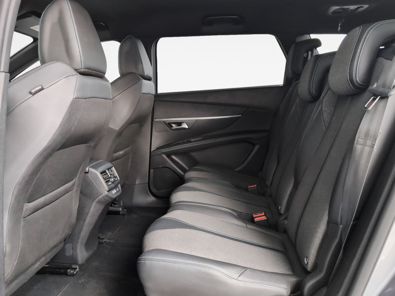 Peugeot 5008 Hybrid 1.2 Allure Pack eDCS6 - foto 12