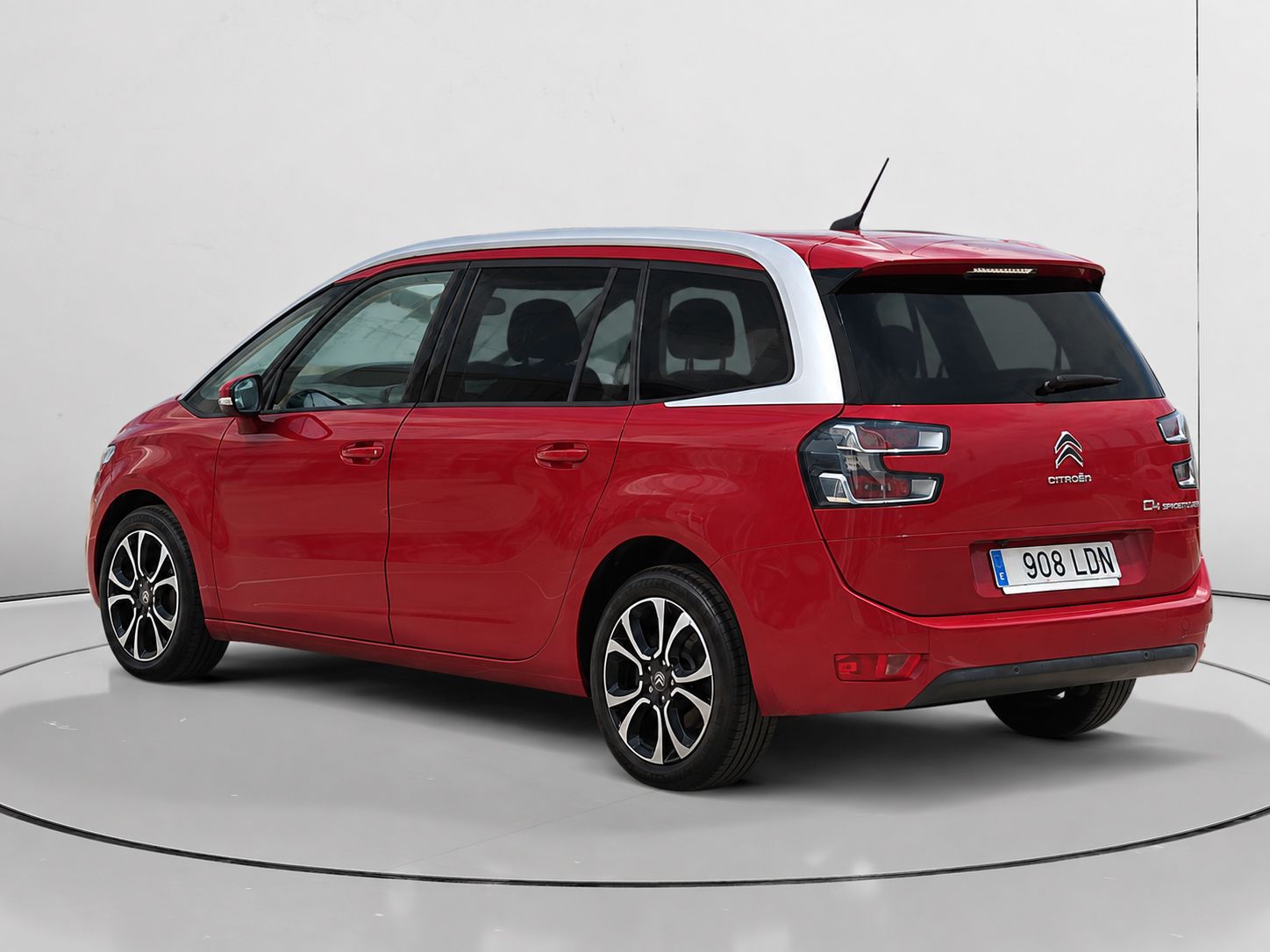 Citroën Grand C4 SpaceTourer BlueHDi 130 Shine - foto 5