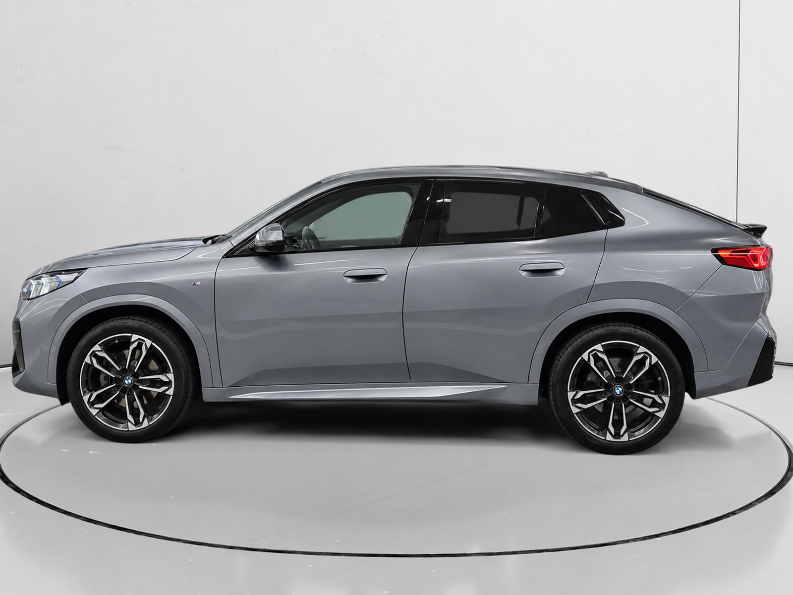 BMW X2 xDrive20d - foto 6