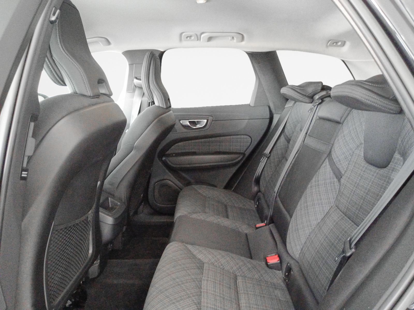 Volvo XC60 B4 D Core - foto 12