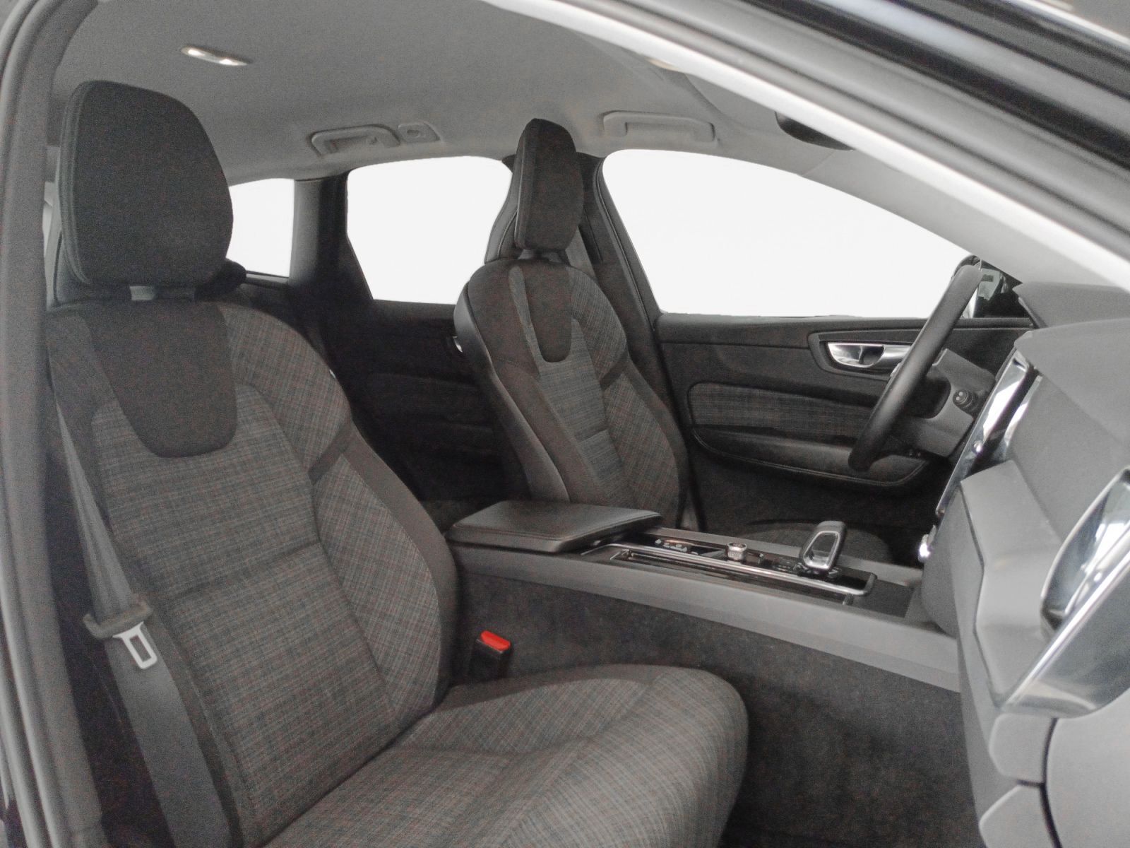 Volvo XC60 B4 D Core - foto 13