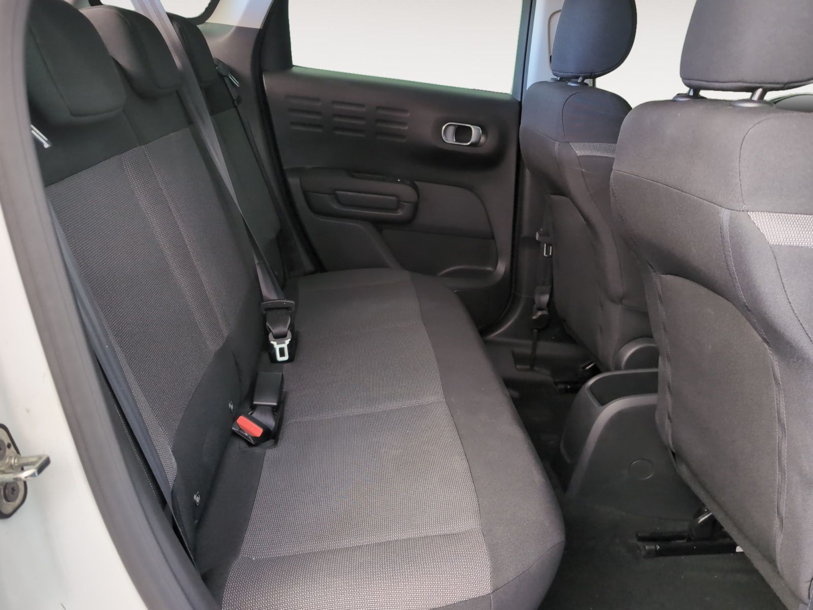 Citroën C3 Aircross PureTech 110 Plus - foto 12