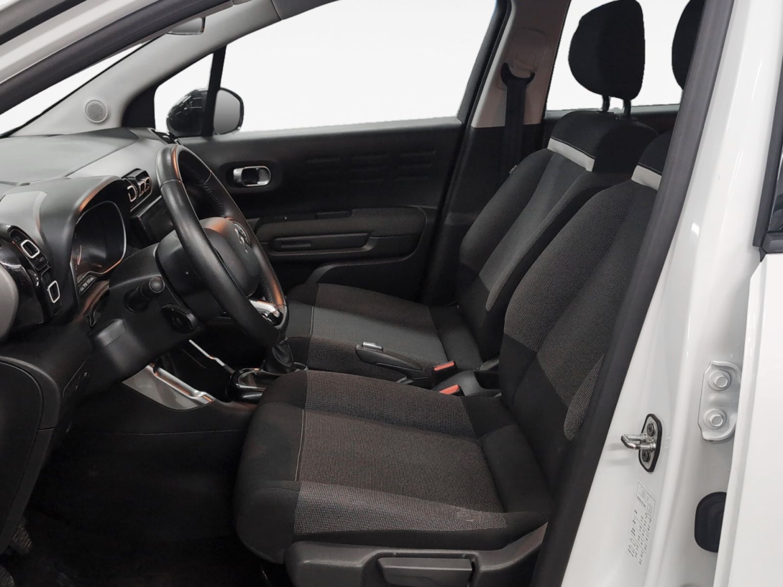 Citroën C3 Aircross PureTech 110 Plus - foto 10