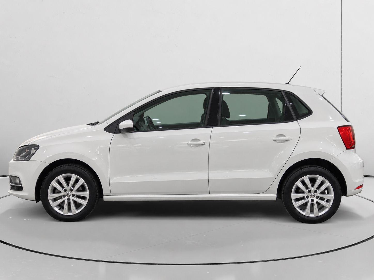 Volkswagen Polo Advance 1.4 TDI BMT - foto 6