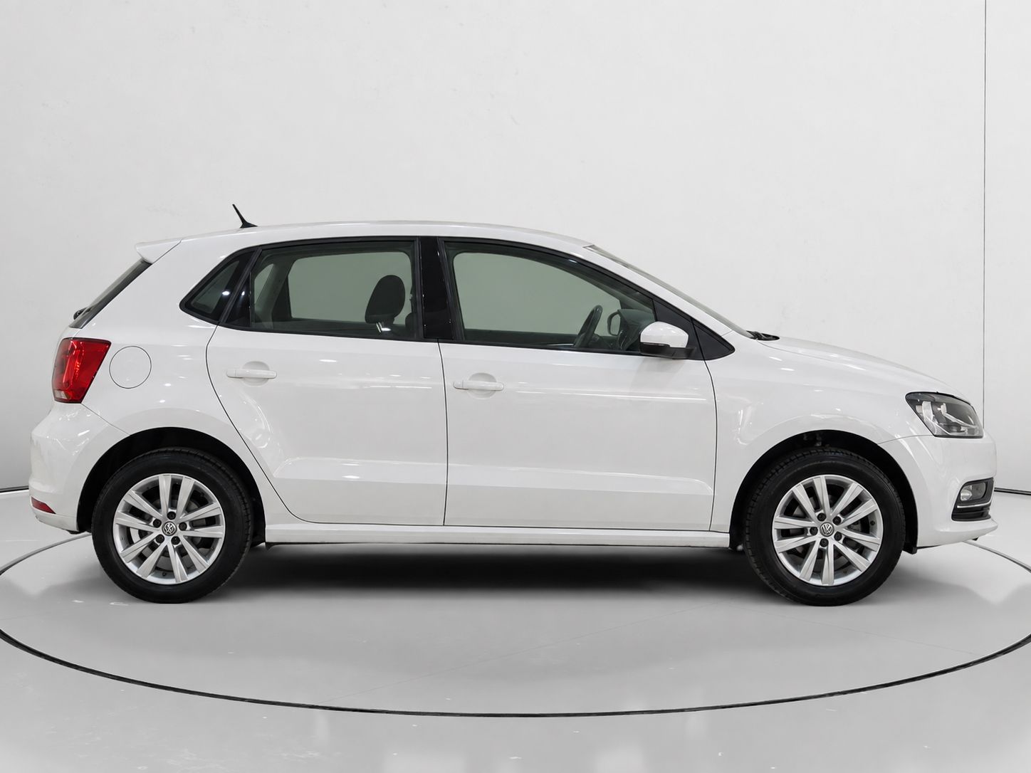 Volkswagen Polo Advance 1.4 TDI BMT - foto 2