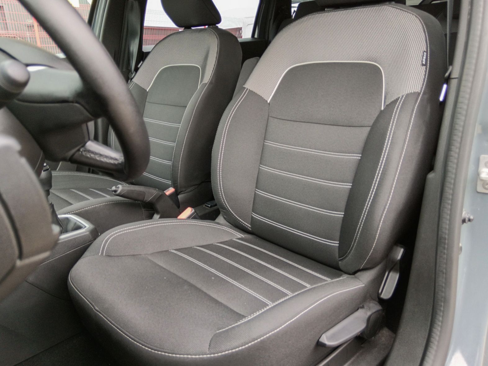 Dacia Jogger Expression TCe 7 plazas - foto 23