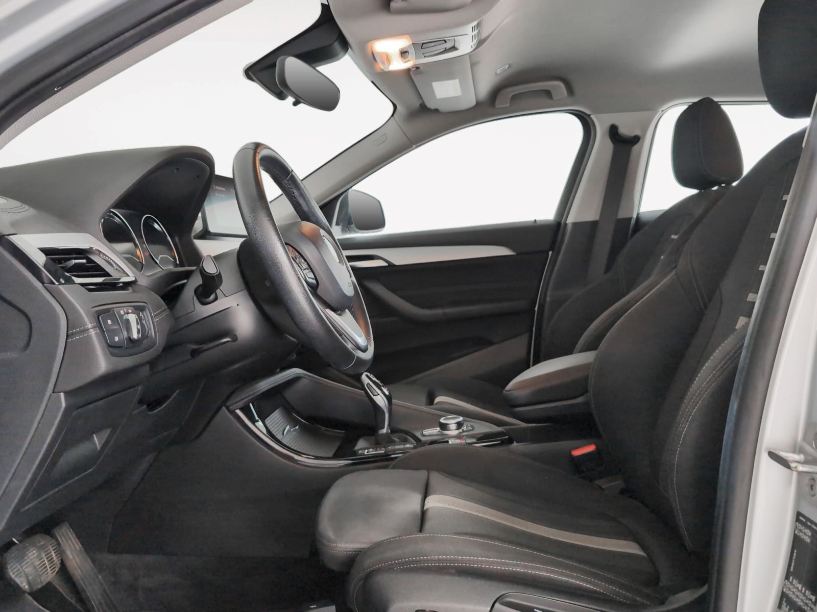 BMW X2 xDrive20d - foto 11