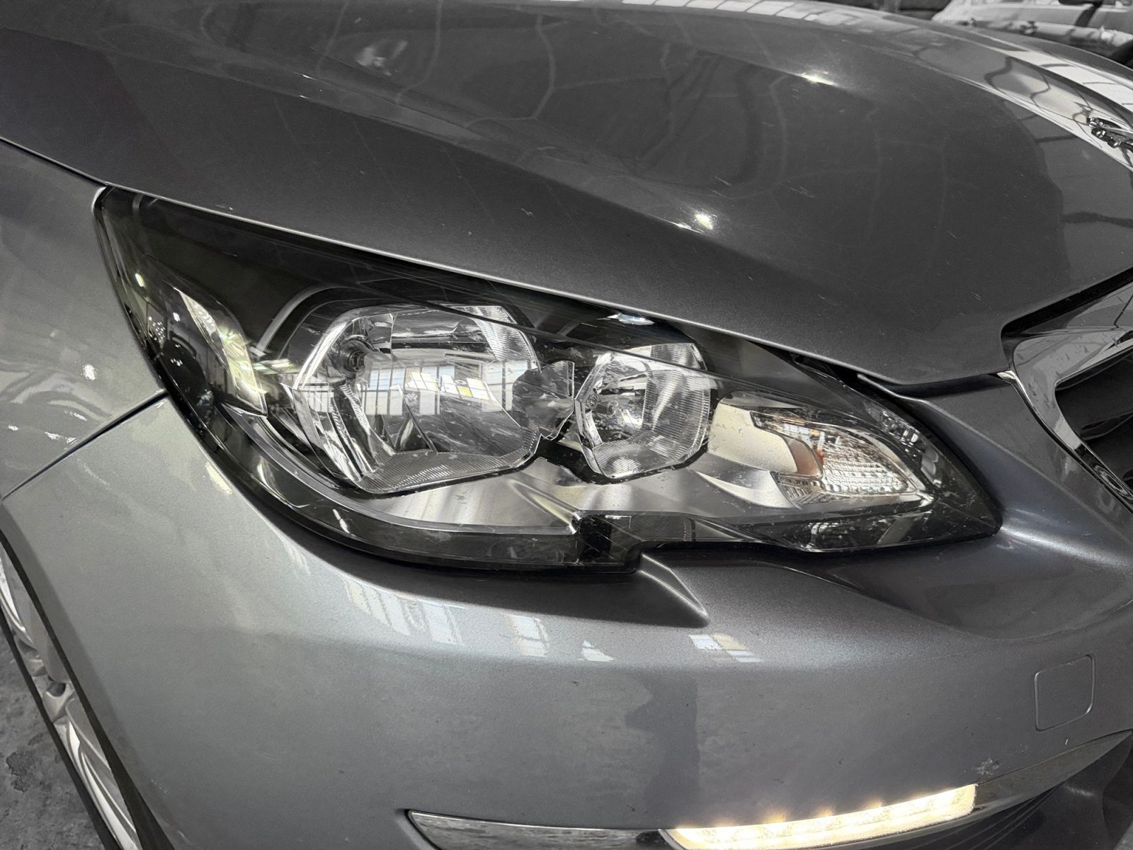 Peugeot 308 PureTech 130 Style - foto 24