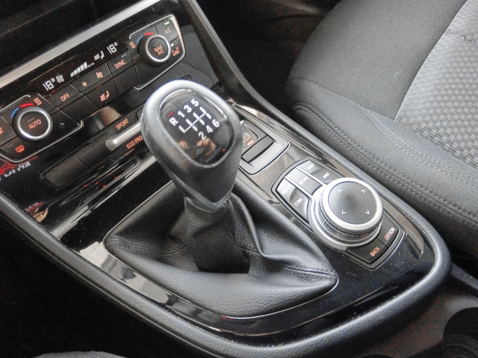 BMW Serie 2 218d Active Tourer - foto 15