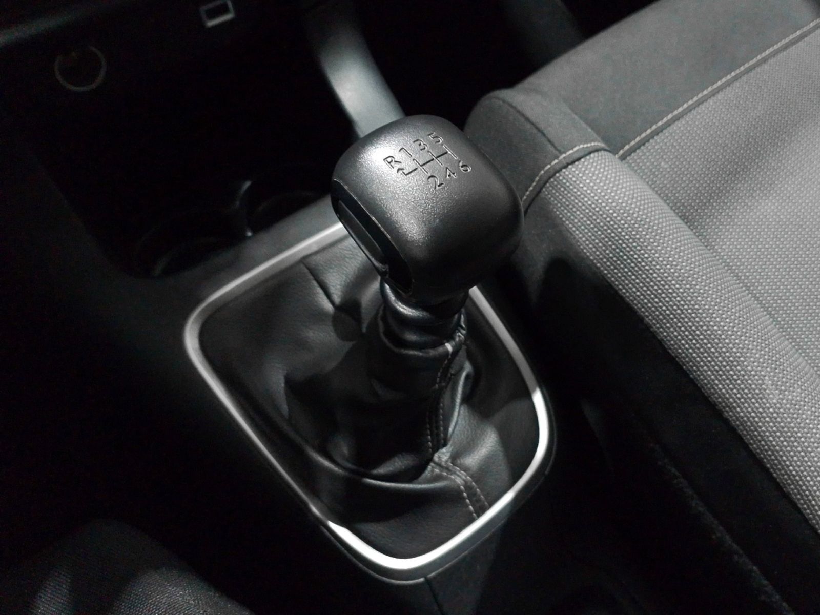 Citroën C3 BlueHDi 100 C-Series - foto 14