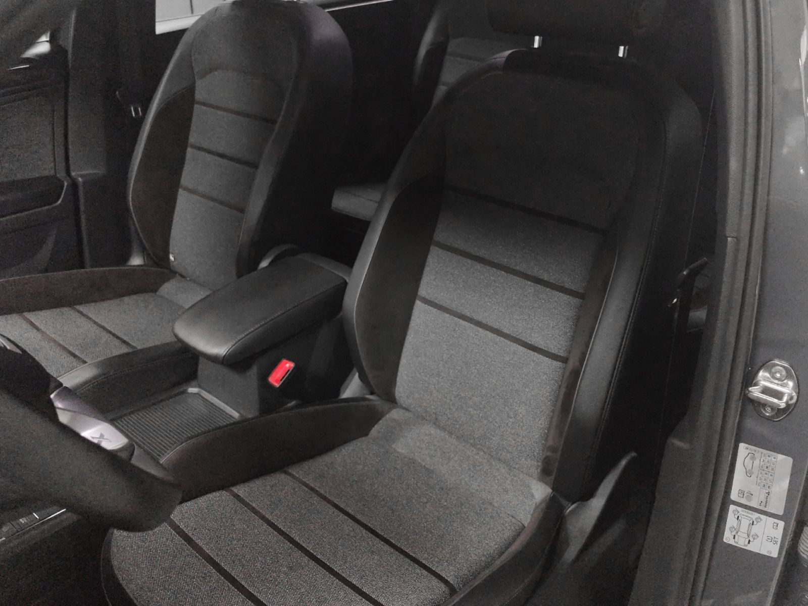 SEAT Tarraco 1.4 E-Hybrid Xcellence DSG - foto 24