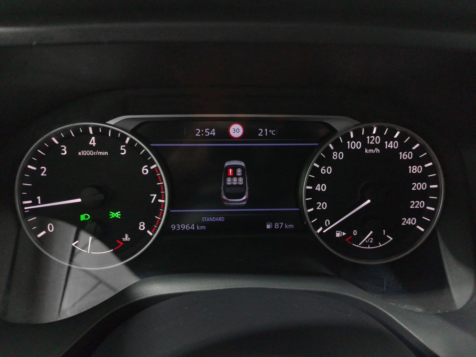 Nissan Qashqai DIG-T 140 mHEV Acenta 4x2 - foto 16