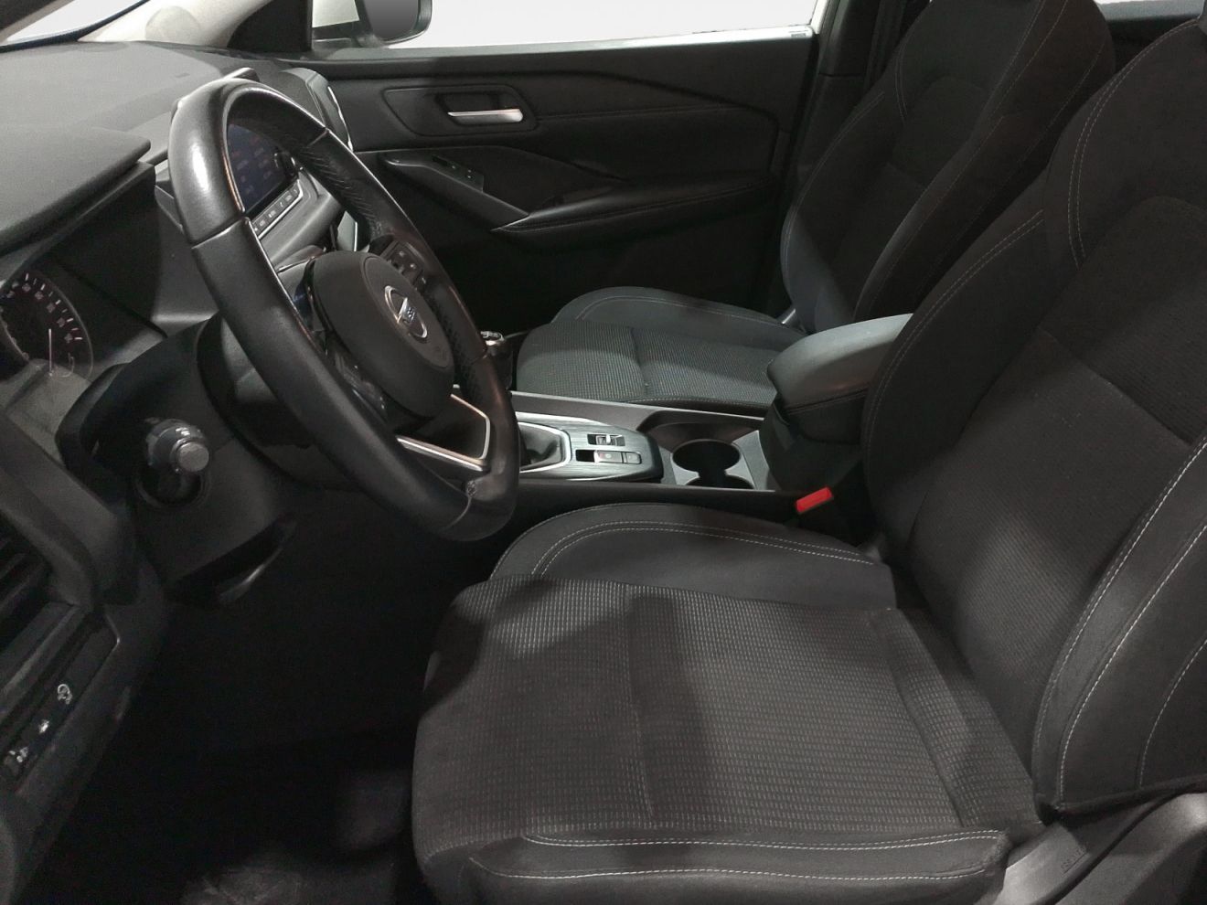Nissan Qashqai DIG-T 140 mHEV Acenta 4x2 - foto 11