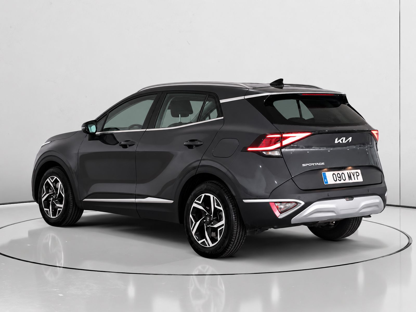 Kia Sportage 1.6 CRDi MHEV Business 4x2 DCT - foto 5