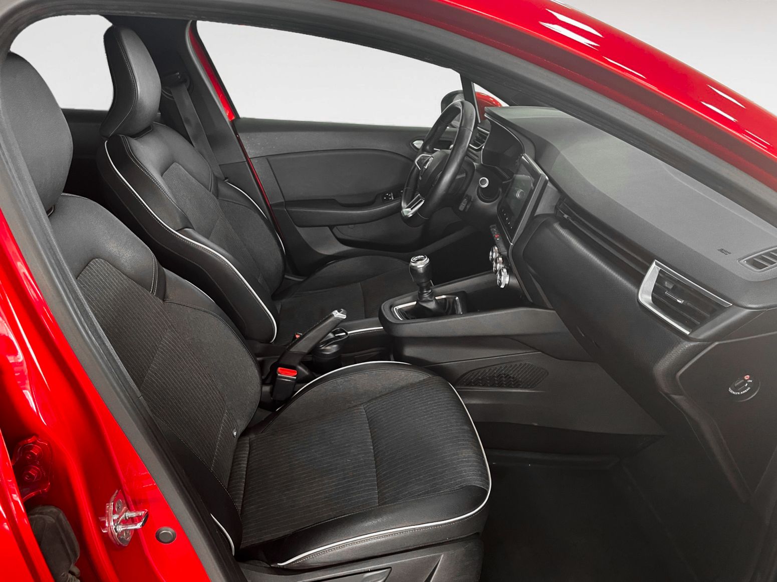Renault Clio Zen TCe GPF - foto 13