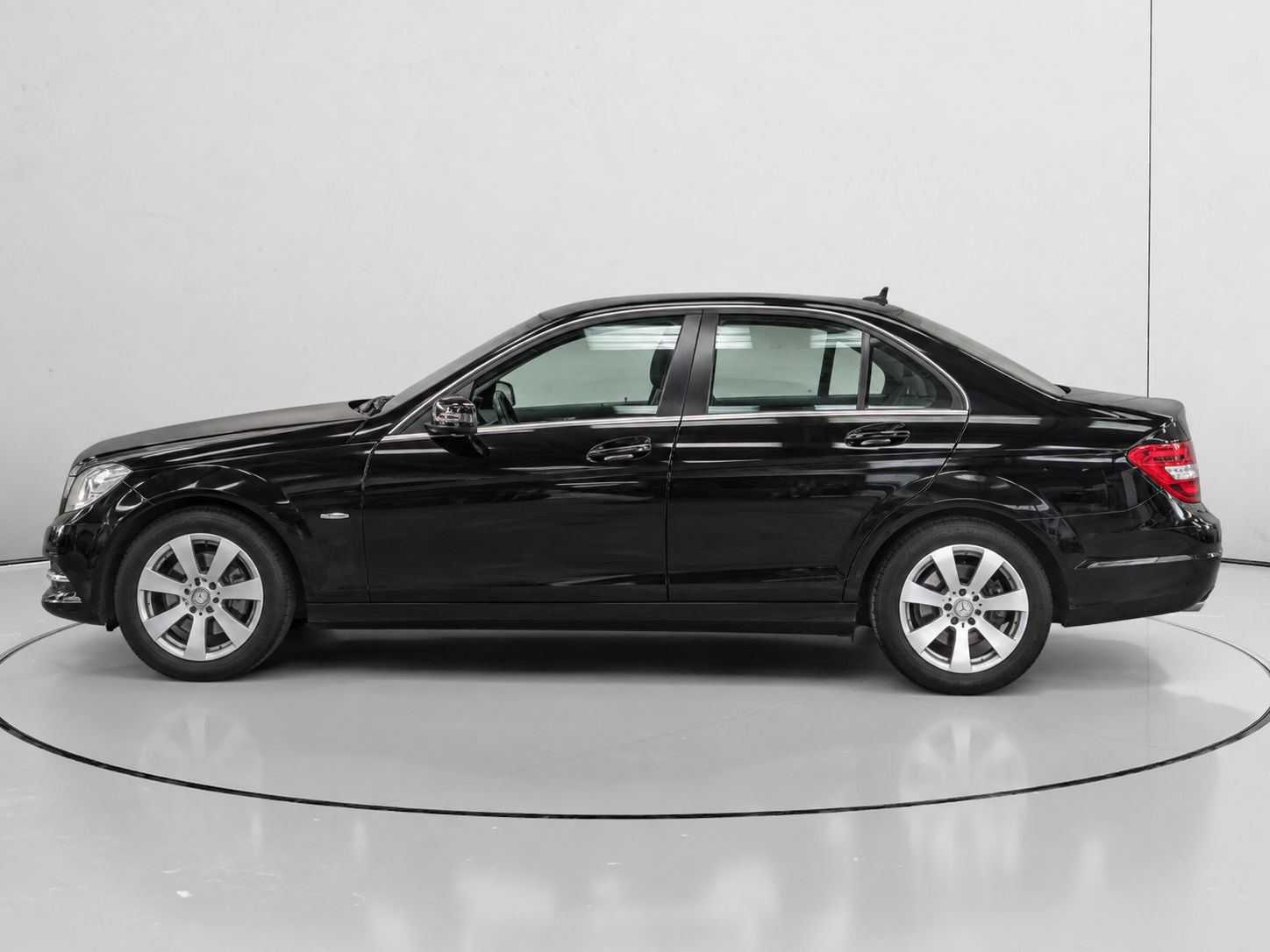 Mercedes-Benz Clase C 200 CDI - foto 6