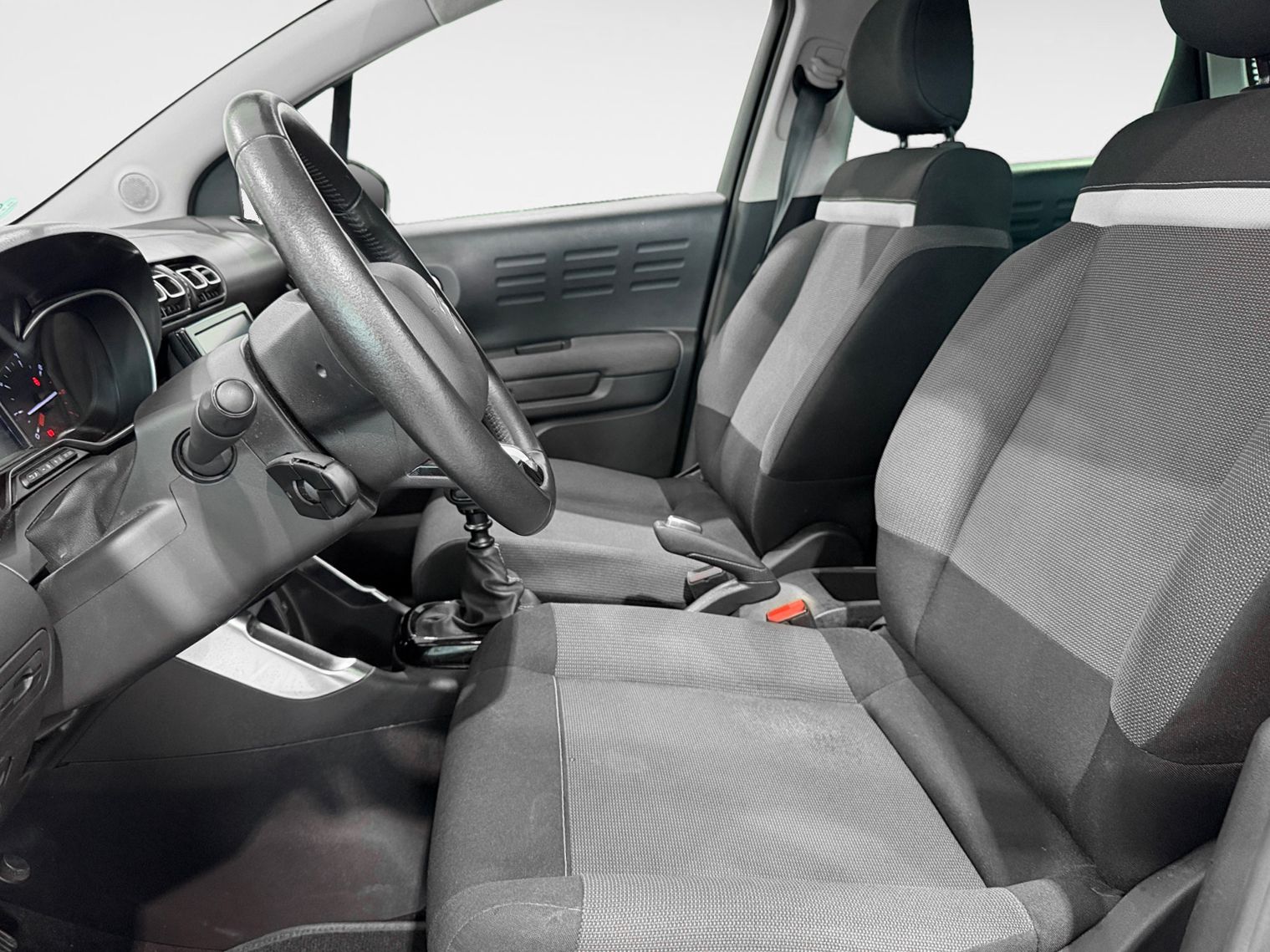 Citroën C3 Aircross PureTech 110 Plus - foto 11