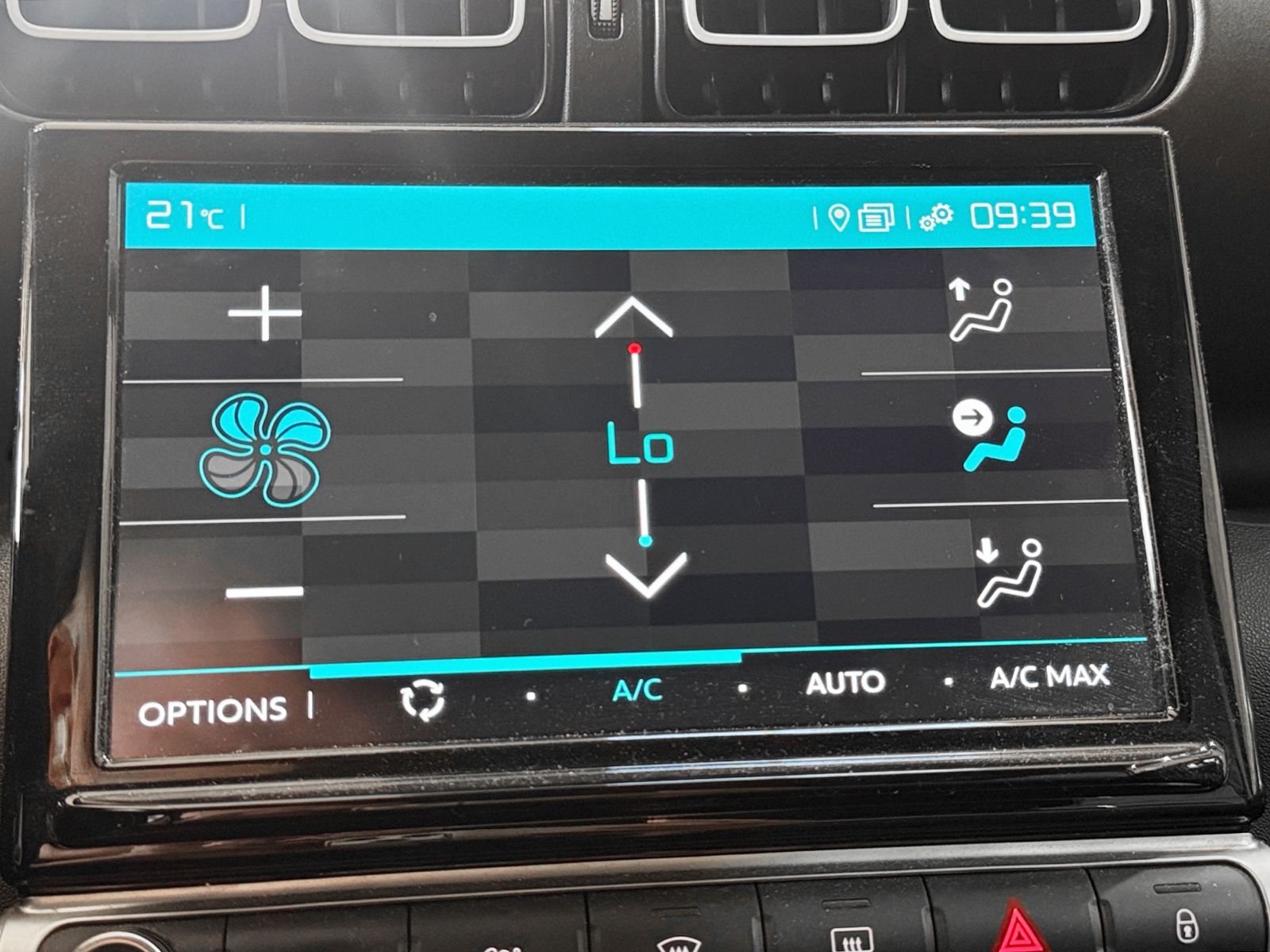 Citroën C3 Aircross PureTech 110 Plus - foto 21