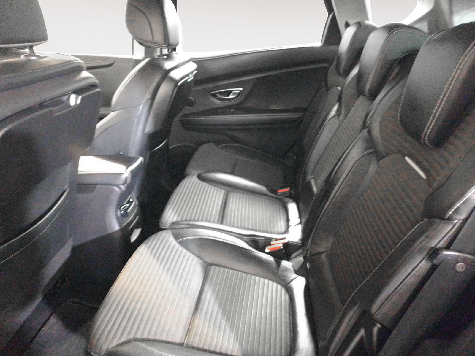 Renault Scénic Zen Blue dCi - foto 12