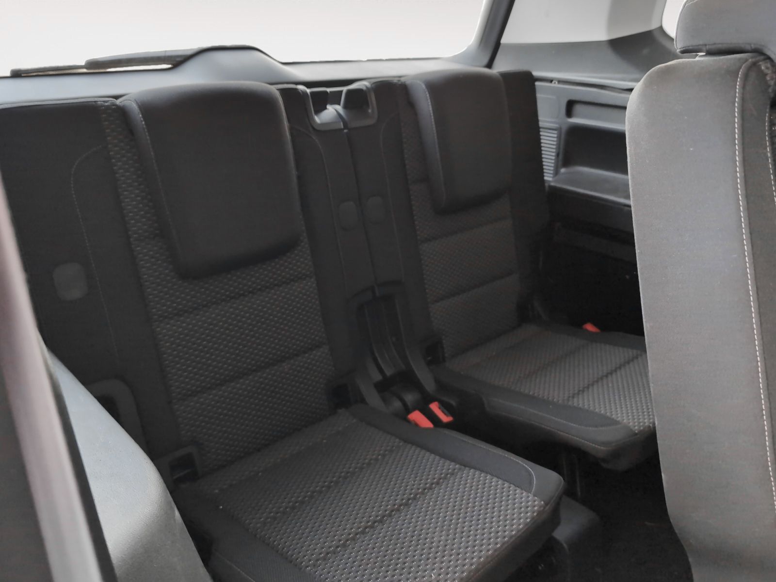 Volkswagen Touran Advance 1.6 TDI SCR BMT - foto 12