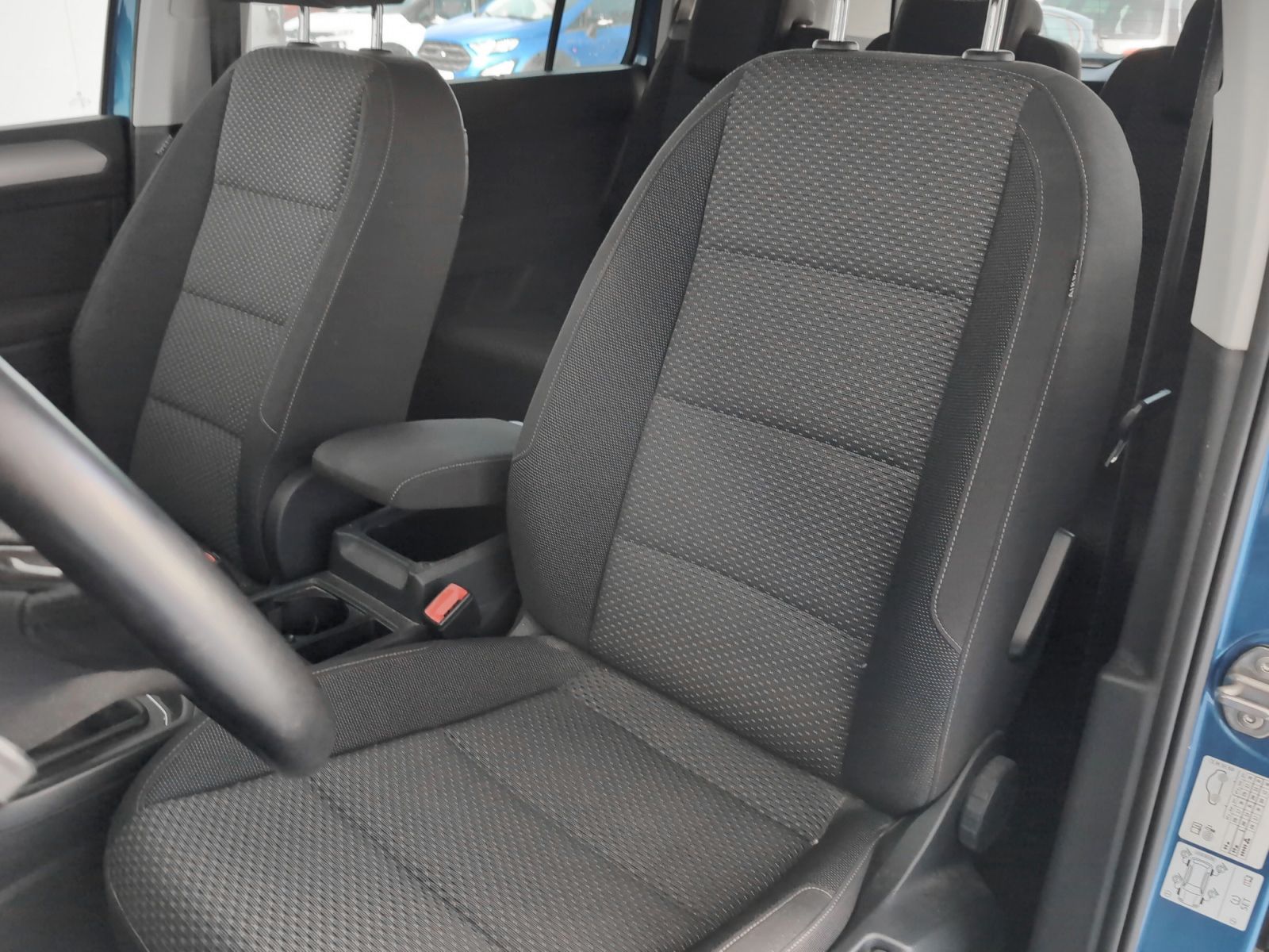 Volkswagen Touran Advance 1.6 TDI SCR BMT - foto 22