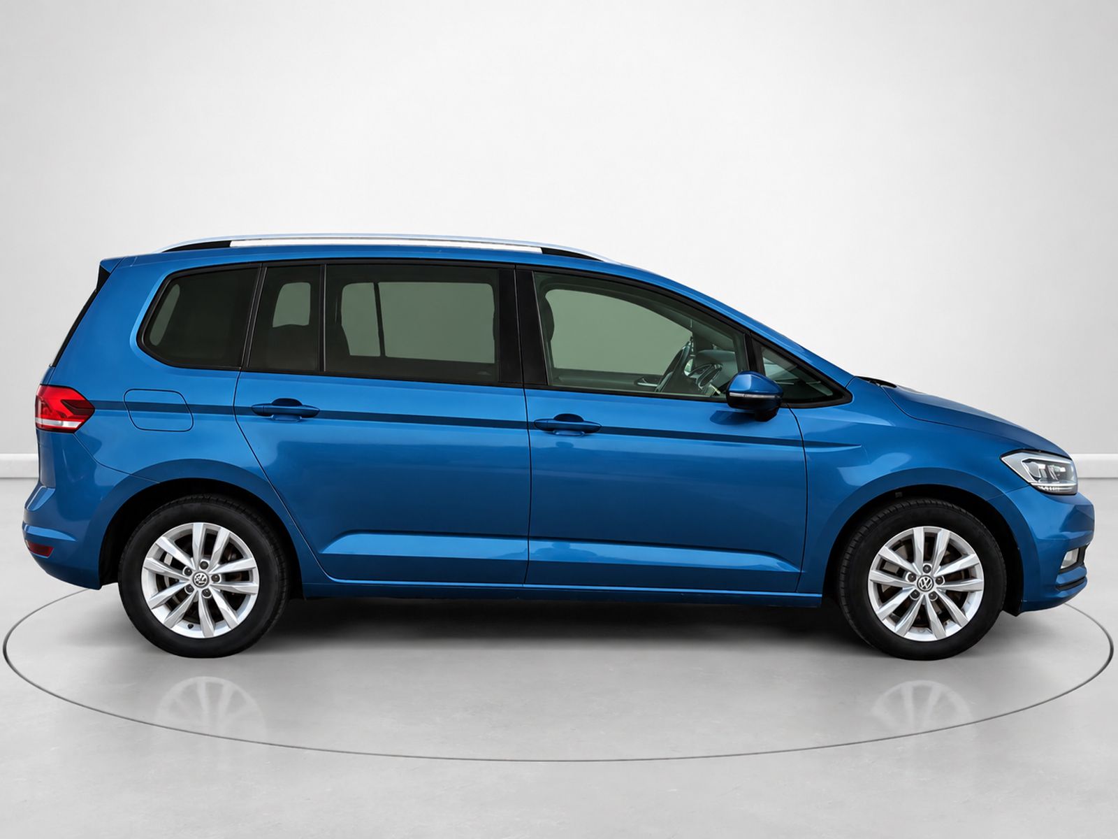 Volkswagen Touran Advance 1.6 TDI SCR BMT - foto 2