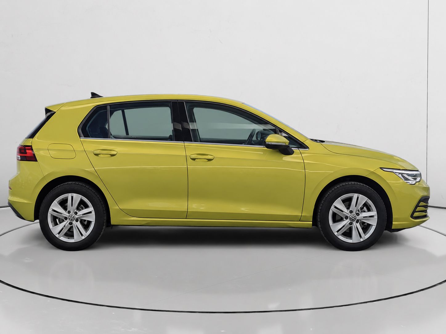 Volkswagen Golf Life 1.0 TSI - foto 2