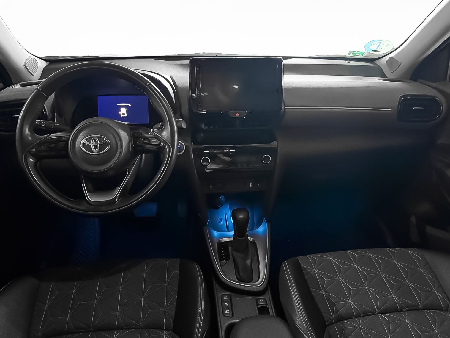 Toyota Yaris Cross 120H Business Plus - foto 8