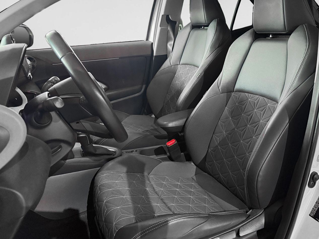 Toyota Yaris Cross 120H Business Plus - foto 10