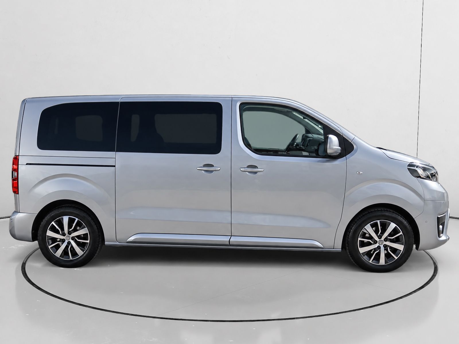 Toyota Proace Verso Combi 2.0D Family Advance L1 - foto 2