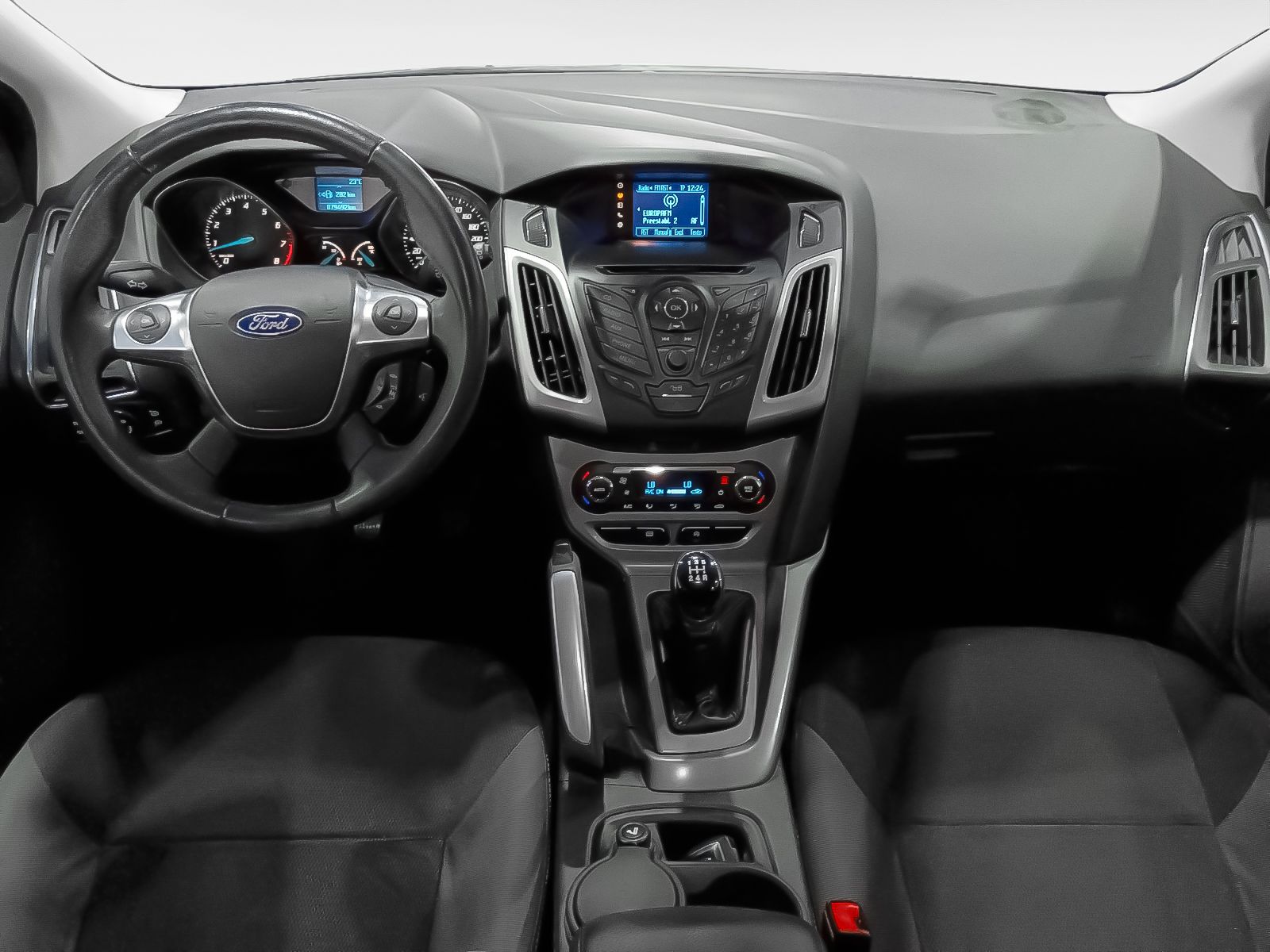 Ford Focus 1.0 EcoBoost Trend - foto 9