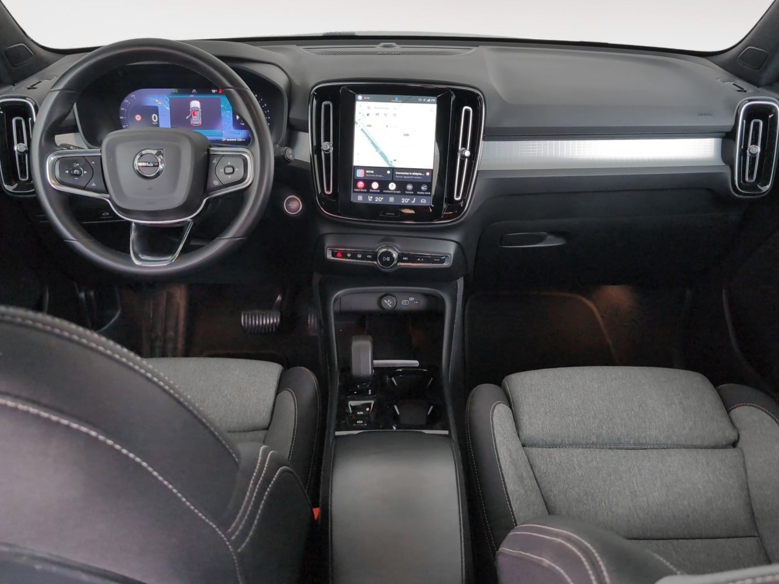 Volvo XC40 B3 Gasolina Mild hybrid Plus Dark - foto 8