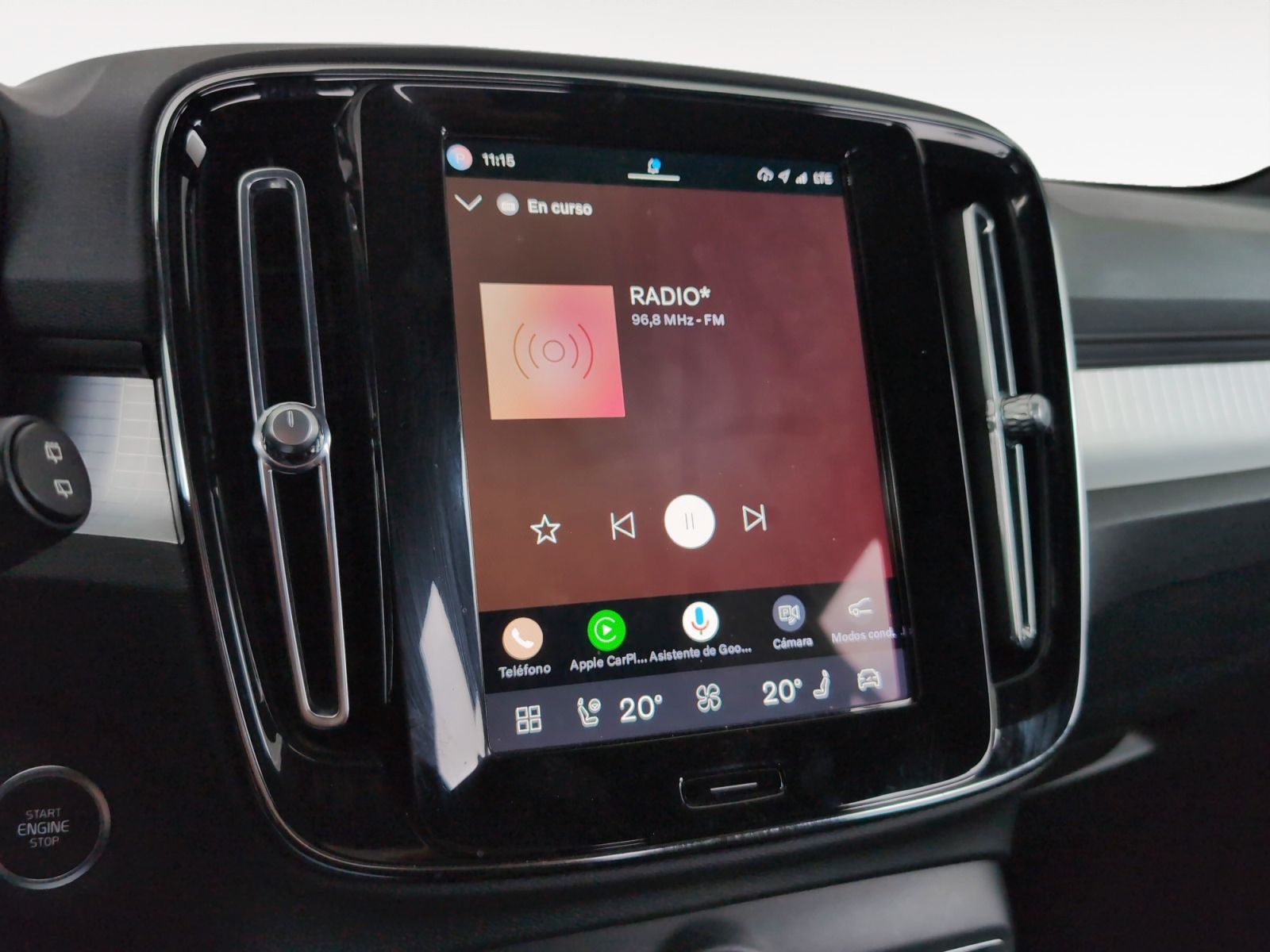 Volvo XC40 B3 Gasolina Mild hybrid Plus Dark - foto 19