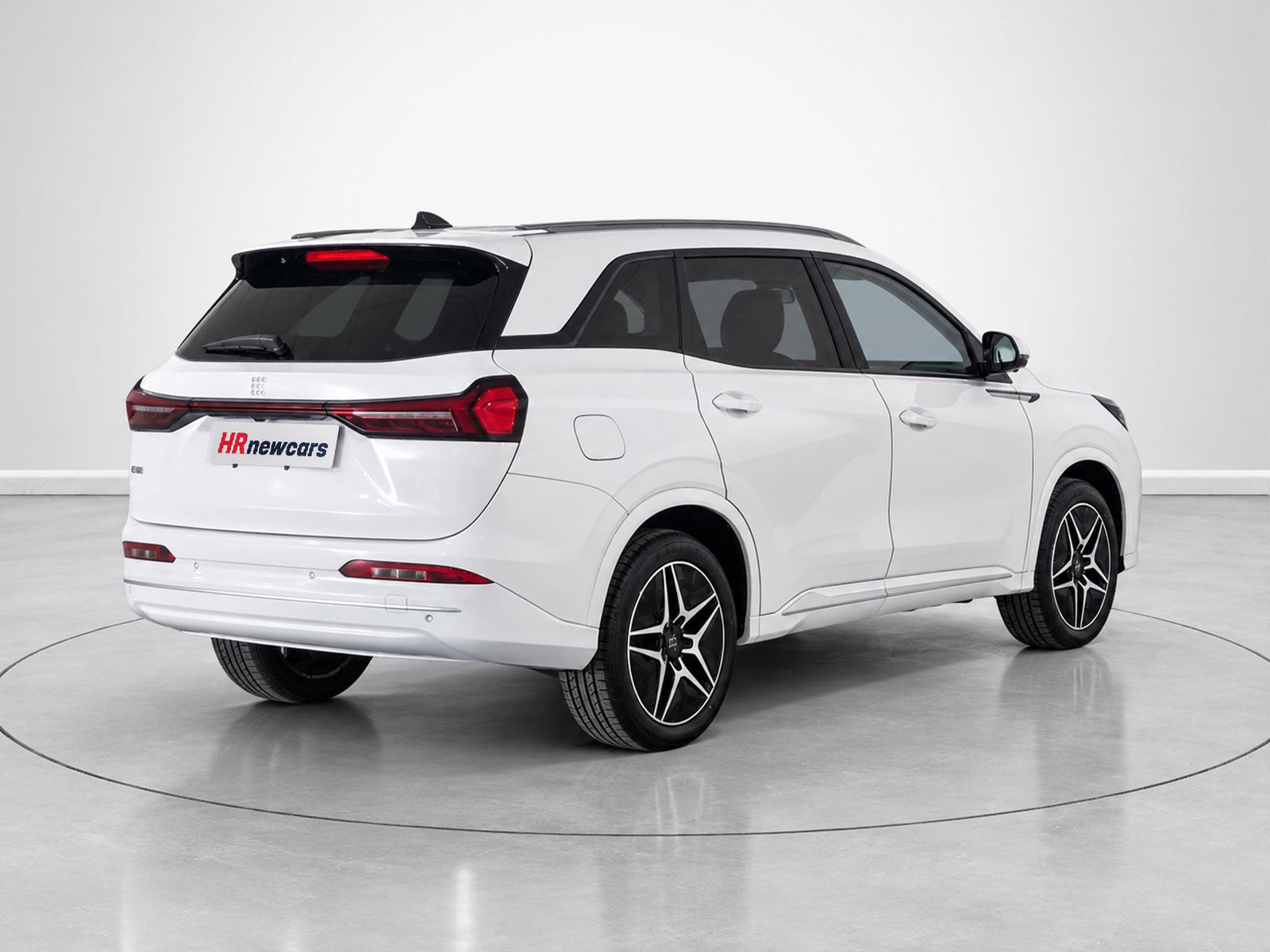 DFSK E5 1.5 PHEV Intelligent - foto 3