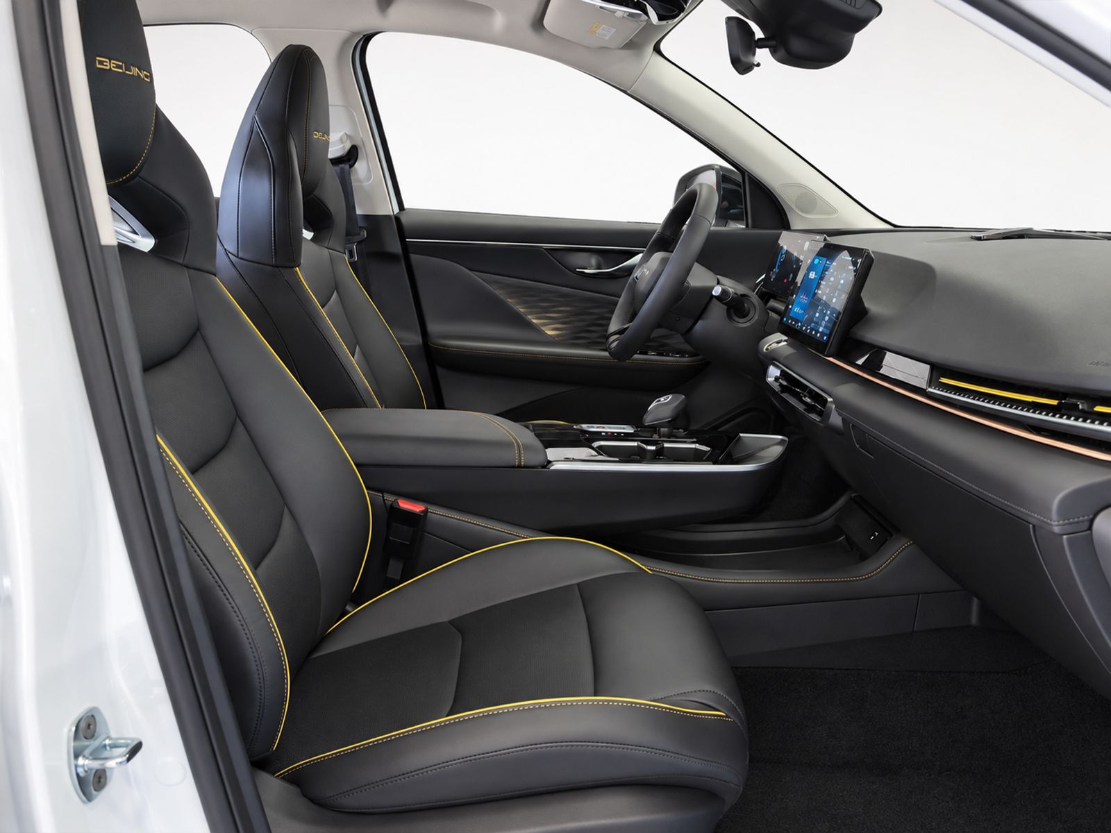 Baic X55 1.5 Turbo DCT - foto 12