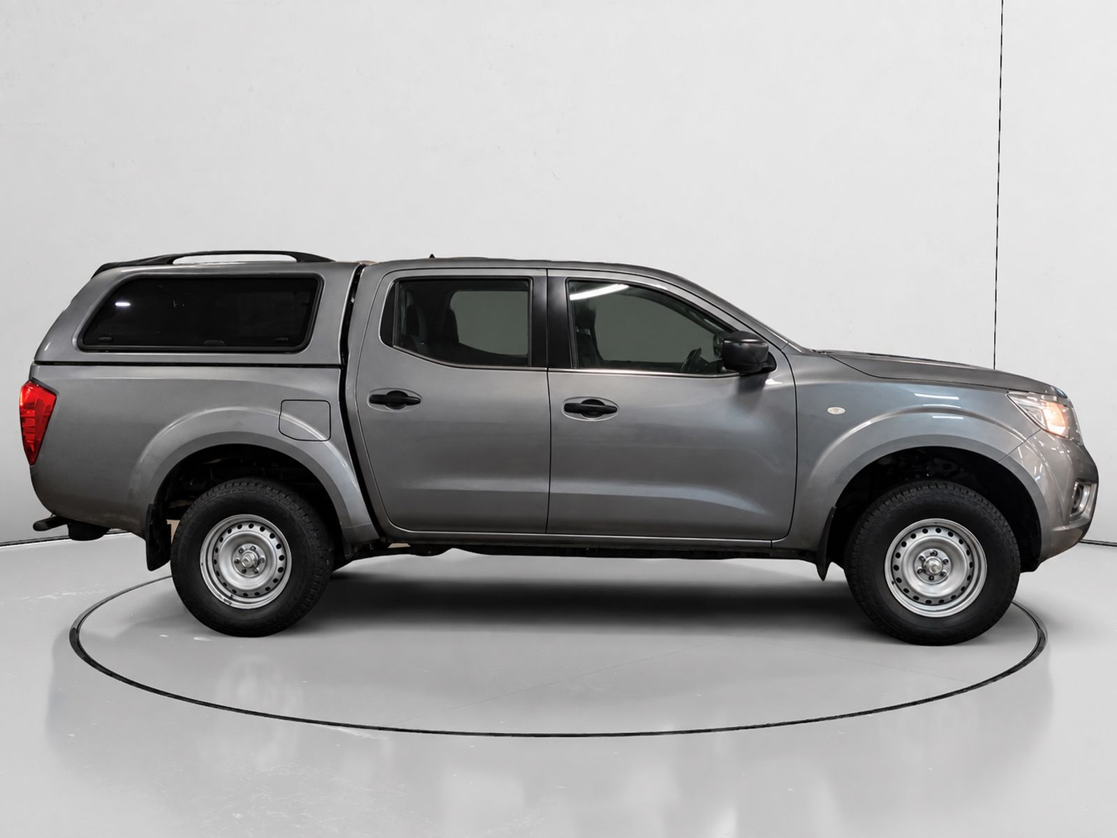 Nissan Navara PickUp 2.3 dCi Visia - foto 2