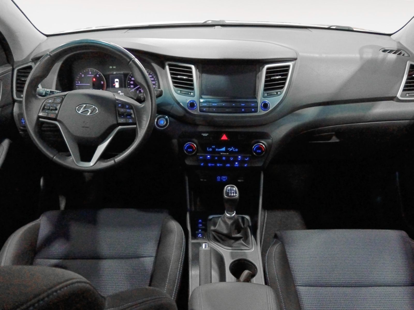 Hyundai Tucson 2.0 CRDi BlueDrive Tecno 4x2 - foto 9